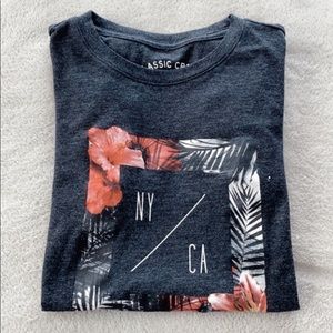 Aeropostale tee